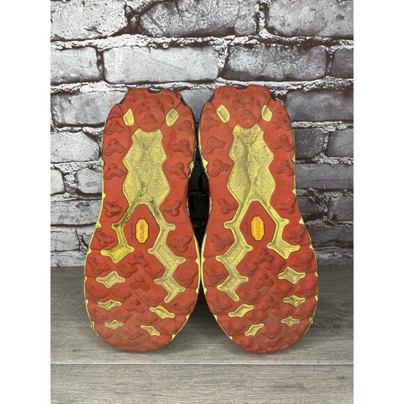 Hoka One Speedgoat 5 Thyme Fiesta Gray Fabric Red Yellow Gym Shoes Men 12 2E US